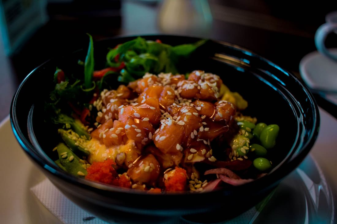 Poke losos — Sushičko